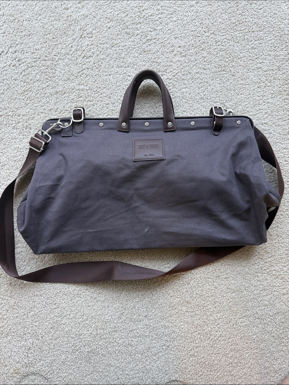 Line of Trade Canvas Weekender Bag - Picture 4 of 12